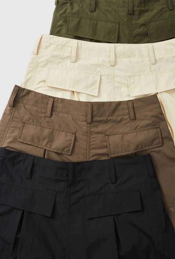 100% Nylon Loose Tooling Wide-leg Pants Multi-functional Pocket Windbreaker Pants for Men - Image 5