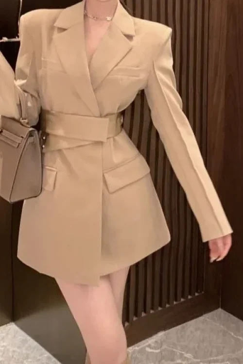 2025 New Design French High-End Khaki Suit Dress for Women Elegant Casual Waist-Cinching Slimming Short Dress